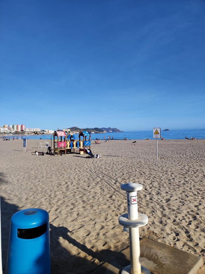 Primera Linea De Mar Con Piscina, Gimnasio Y Parking 2 Hab Y 2 Banos 比利亚霍约萨 外观 照片